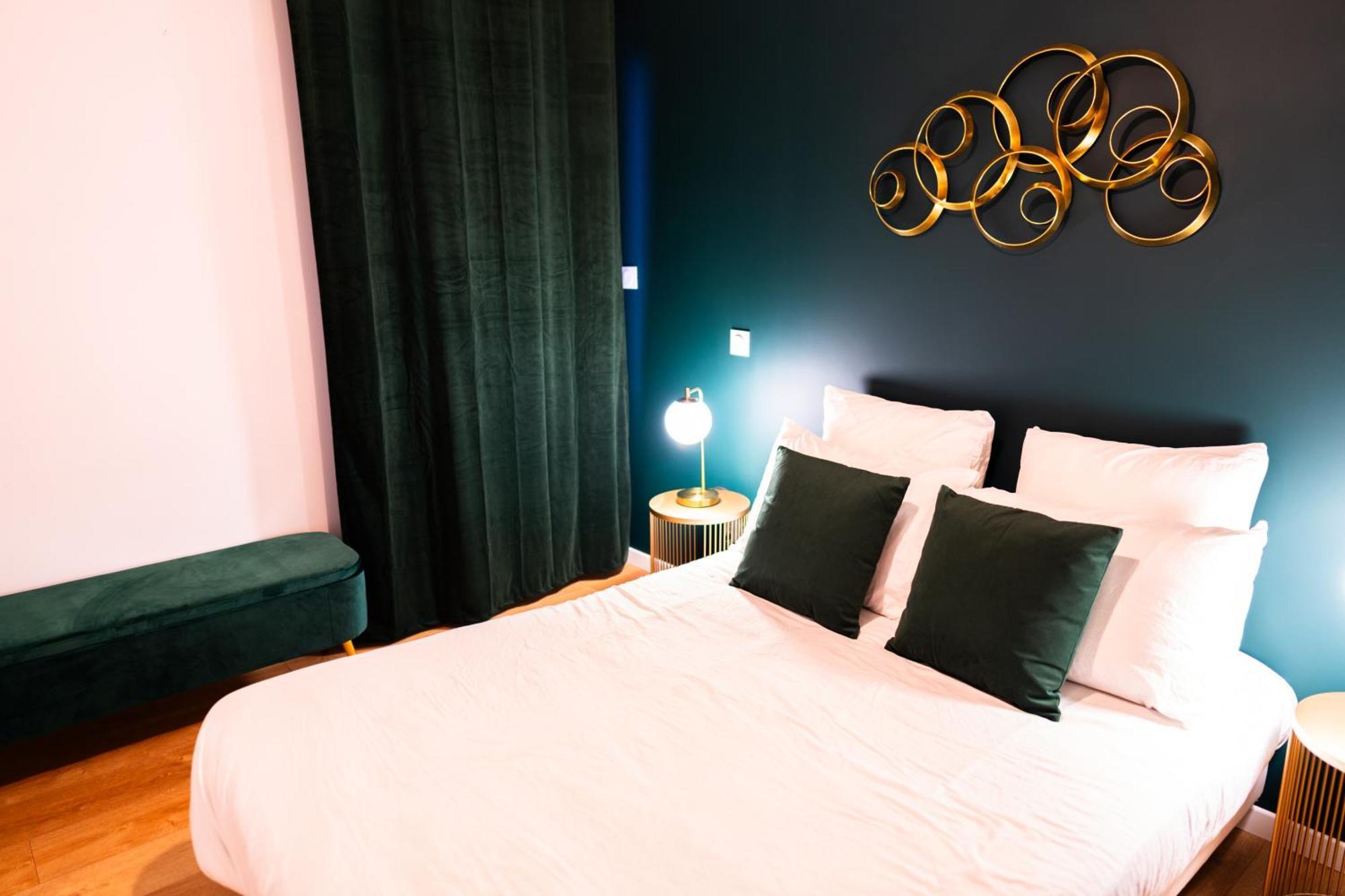 Grand Loft Familial 4 Chambres Avec Parking Prive Saumur Exterior foto